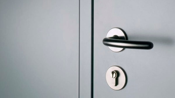 Вскрытие металлических дверей в Кирове